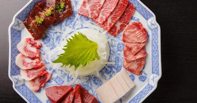 TENGOKU Horse-meat sashimi